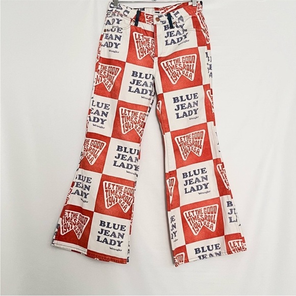 Wrangler Wanderer Flare Jean -
Blue Jean Lady - Anthropology - Picture 4 of 8